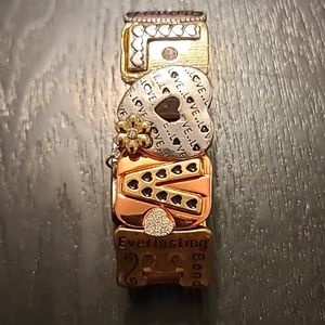 Tri tone metallic Love stretch bracelet